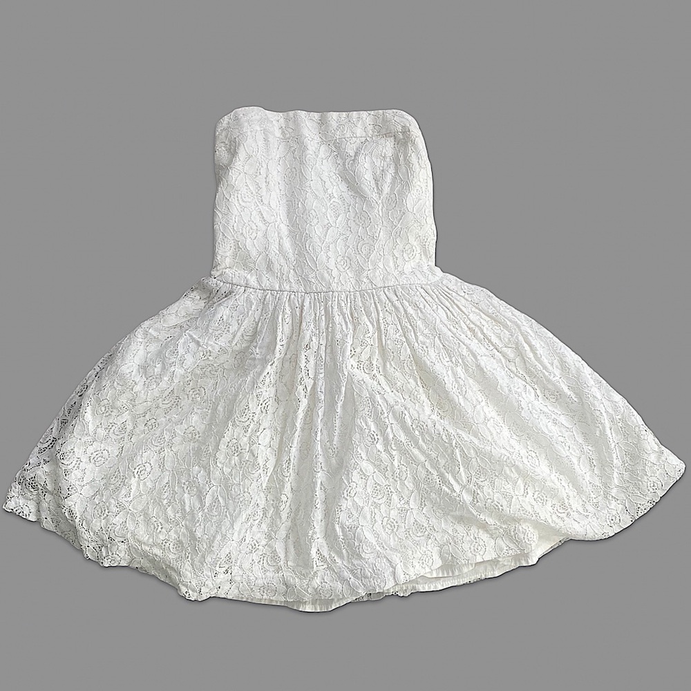 Abercrombie and Fitch white cotton lined strapless skater dress size small